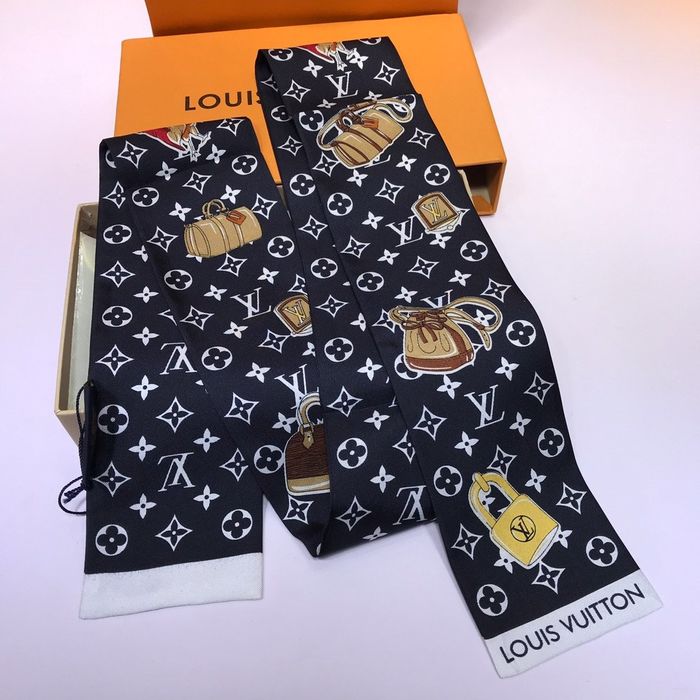 Louis Vuitton Scarf LVS00010